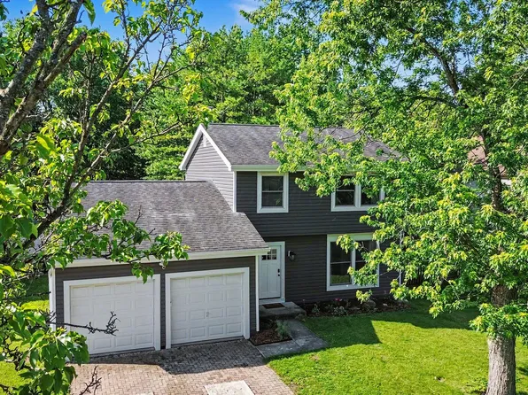 445 Highmeadows Village Dr, Powell, OH 43065