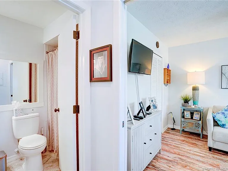 2950 SE Ocean Blvd #122-6 — Photo 37
