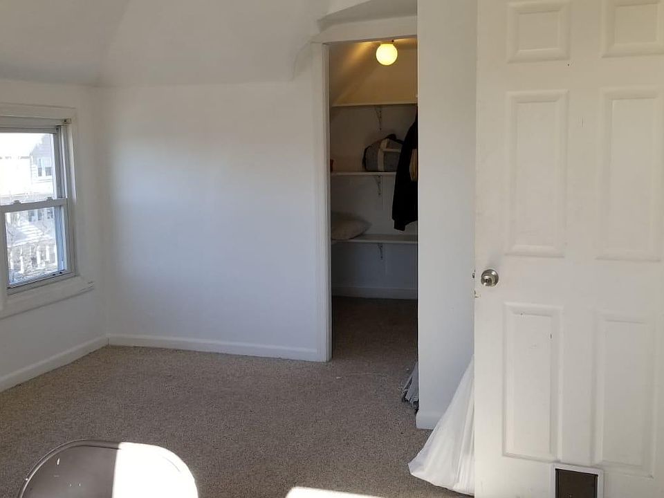 2nd image of 175 Shephard Ave