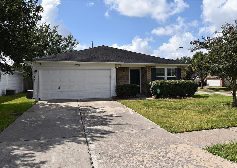 1st image of 19727 Winston Hill Dr