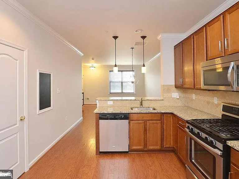 22676 Ferncrest Ter — Photo 13