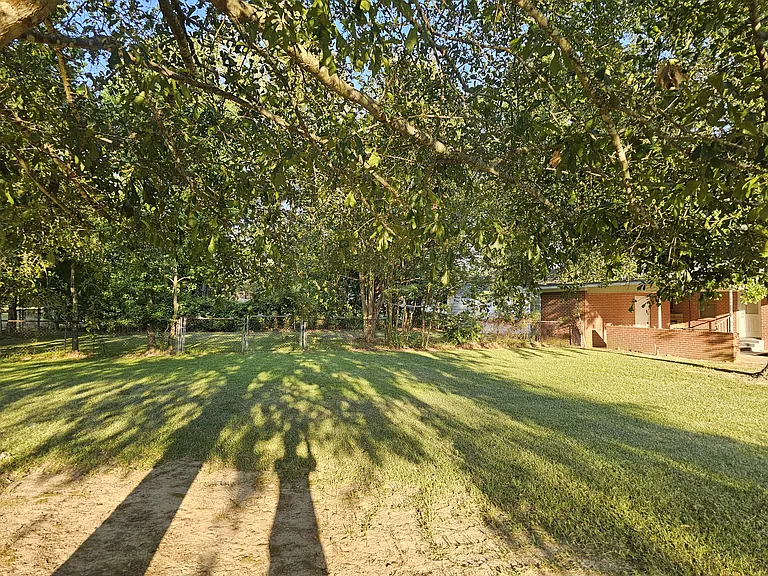 114 Fairlane Dr — Photo 21