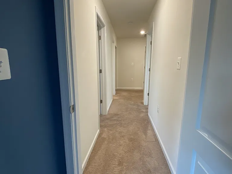 697 Rivanna Run — Photo 36