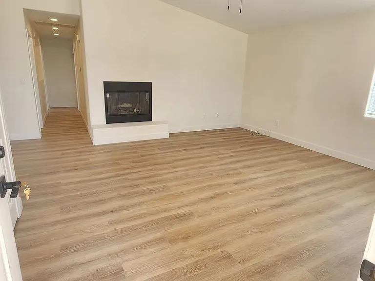 6331 Hermosa Ave — Photo 4
