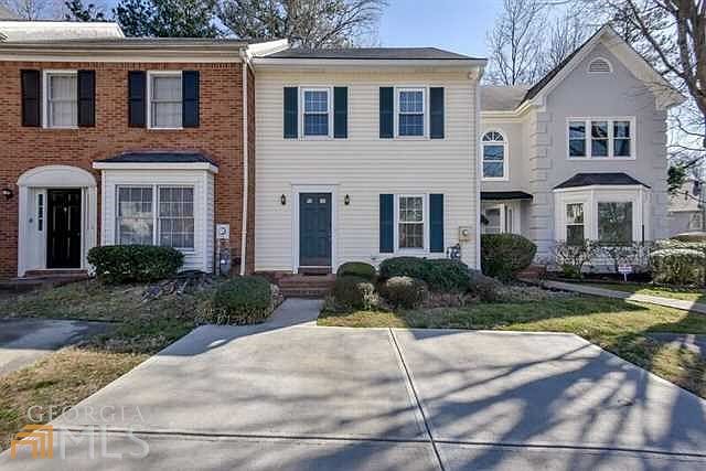 1st image of 594 Harcourt Pl SE