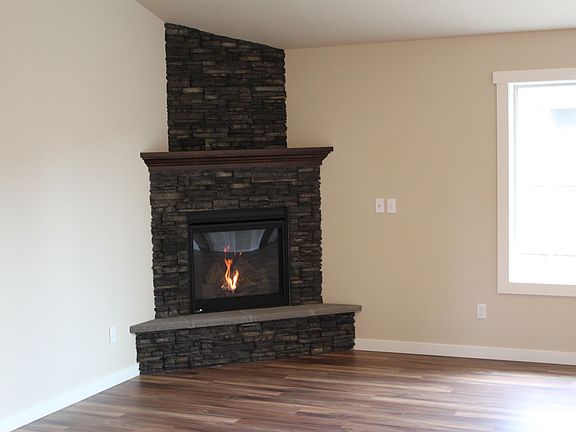 Custom gas fireplace