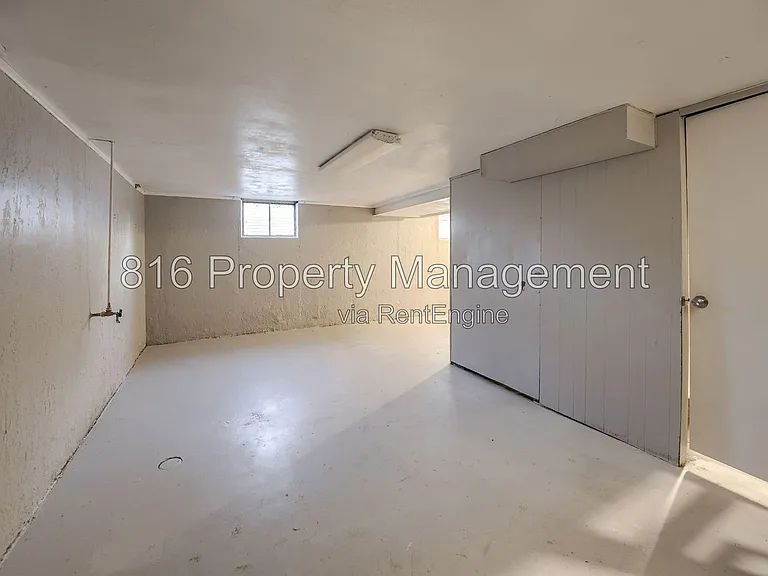8710 Kentucky Ave — Photo 19