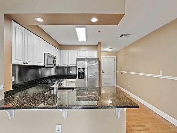2nd image of 501 Commerce Dr #Bld2-u310