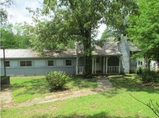 111 Lakeview Cir, Florence, MS 39073