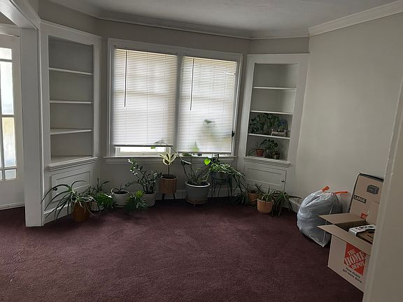 3rd image of 1184 Cranford Ave