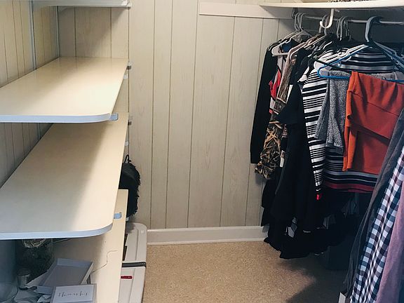 2nd Bedroom Closet