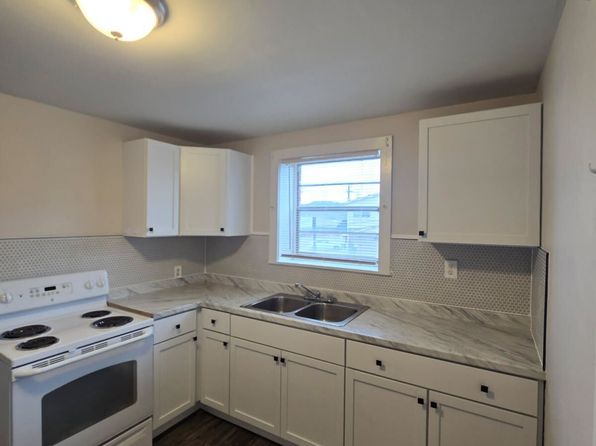 2100 West Emory - 7, 7545 Brickyard Rd, Powell, TN 37849