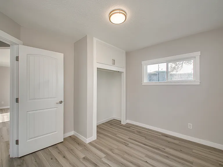 8000 W Dorian St — Photo 14
