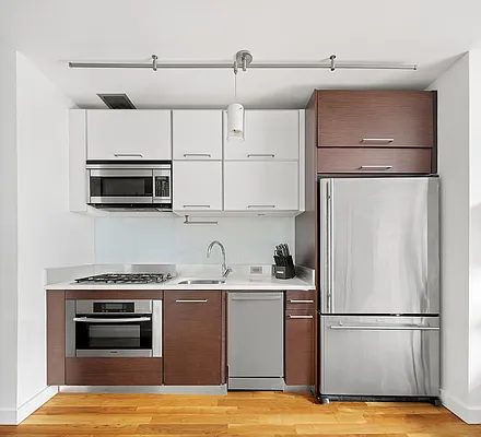 Rented by Compass | media 10