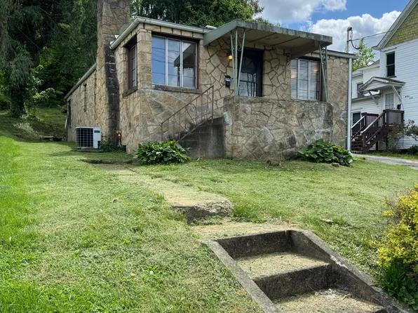 807 Potomac Ave, Fairmont, WV 26554