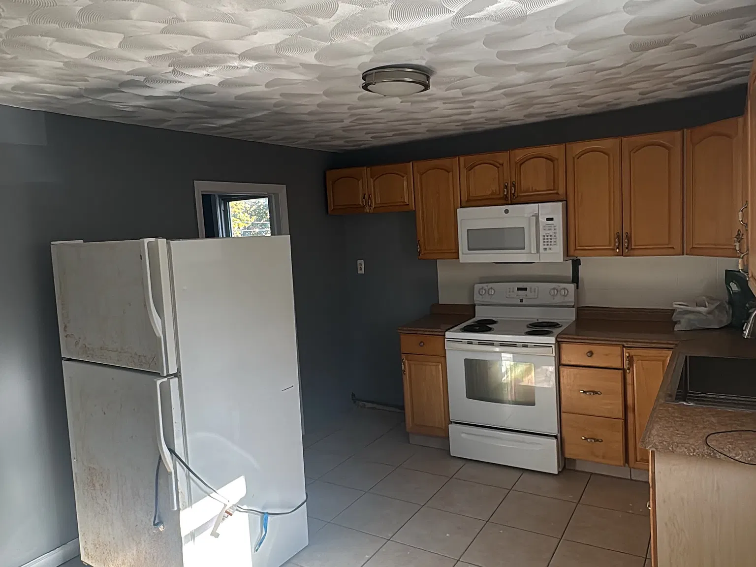 4 bed, $2,650 — Photo 3