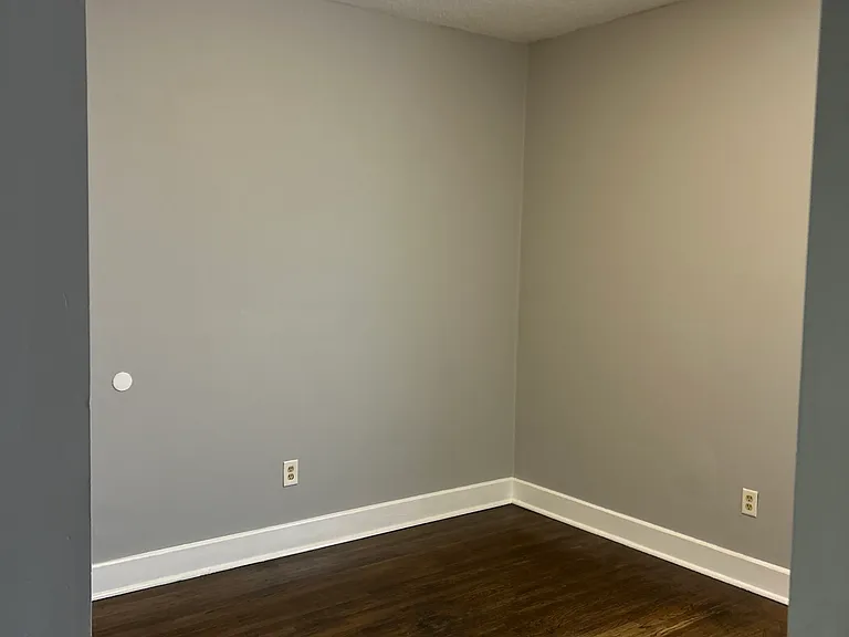 5934 Plymouth Ave — Photo 4