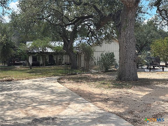 2nd image of 7312 Ranch Road 12