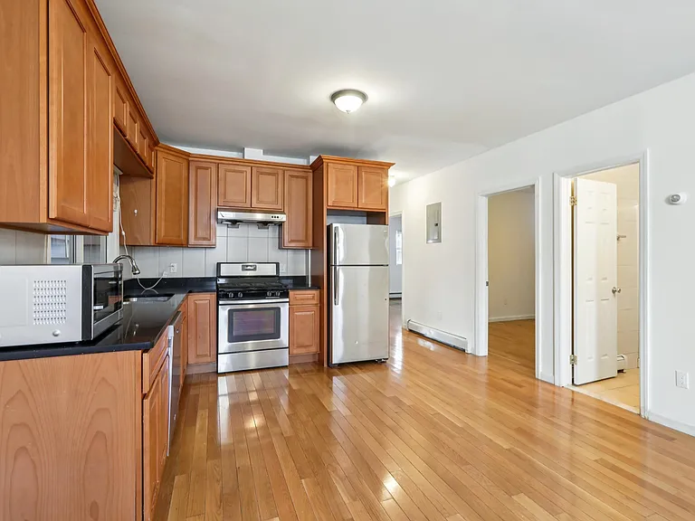66 Chestnut Ave #1 — Photo 13