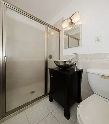 Rented by Icon Realty Management | media 3