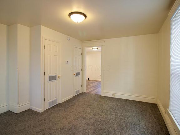 2nd image of 283 Rose Ave