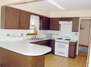 6N323 Harvey Rd, Medinah, IL 60157