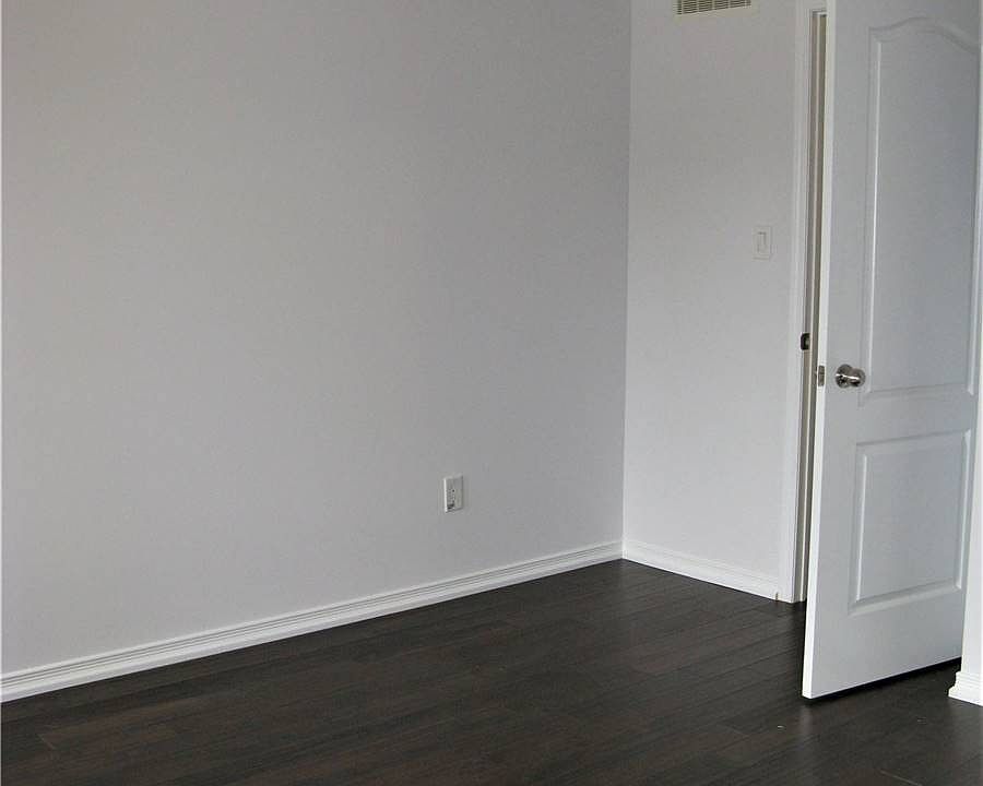 2nd image of 522 Windfields Farm Dr W