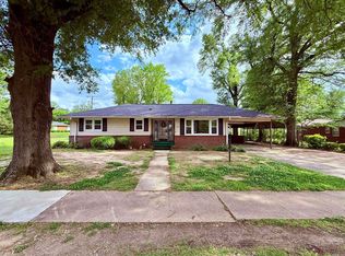 1307 Forrest Ave E, Wynne, AR 72396