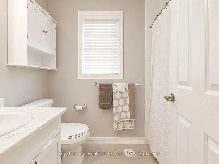 488 Bellflower Ct — Photo 27