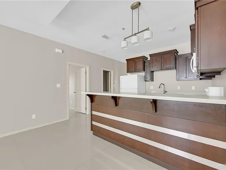 3004 S L St #2 — Photo 7