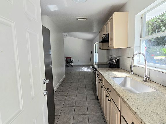 3rd image of 4606 30th St W