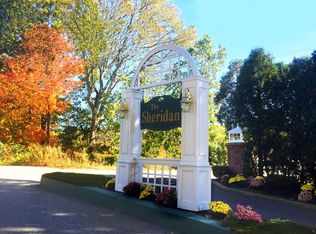 17 Sheridan Dr APT 8, Shrewsbury, MA 01545