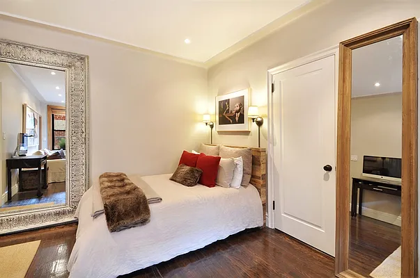 Sold by Corcoran | media 8