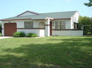 1542 SE South Balcourt Ct, Port Saint Lucie, FL 34952