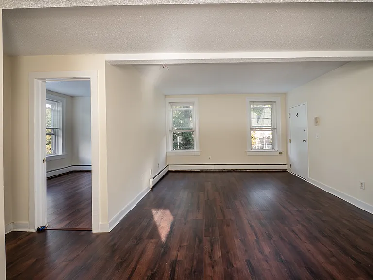 175 Humphrey St #2 — Photo 5