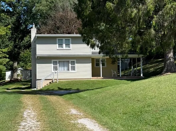 375 Cloverleaf Rd, York, PA 17406