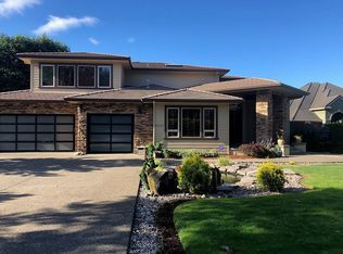 8222 NW Ridgetop Ct, Portland, OR 97229