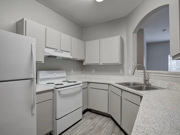 Tatum Townhomes and Apartment — Photo 1