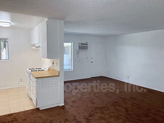 5th image of 6155 Fulton Ave APT 103