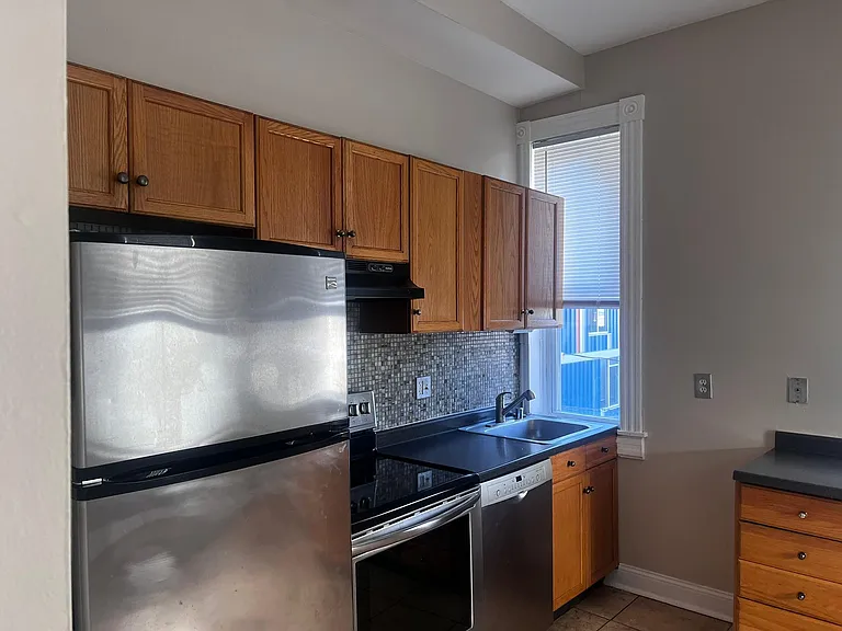 1710 Saint Paul St #103 — Photo 8