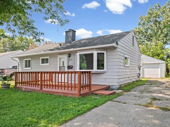 2532 Foxhall Dr, Lafayette, IN 47909