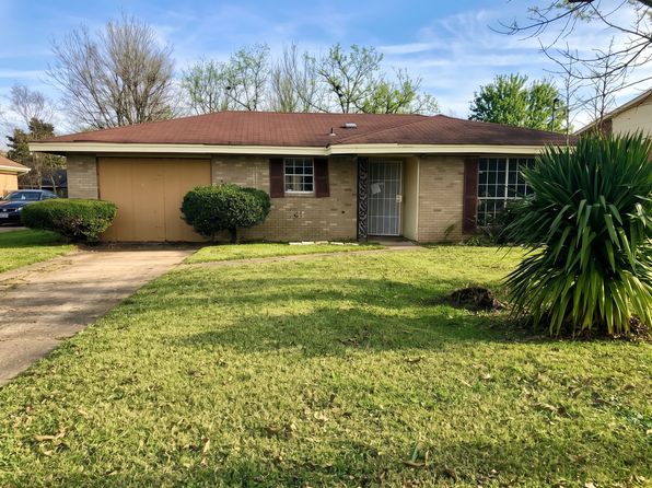 5413 Cathy Dr
