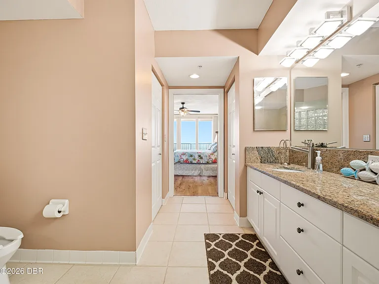 2055 S Atlantic Ave #703 — Photo 25