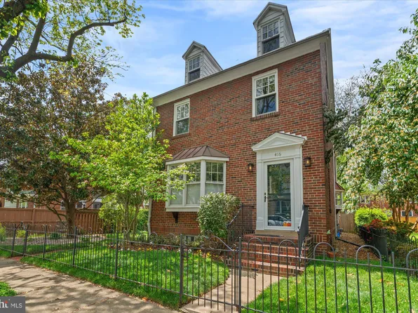 416 N Peyton St, Alexandria, VA 22314