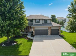 12427 S 79th Ave, Papillion, NE 68046