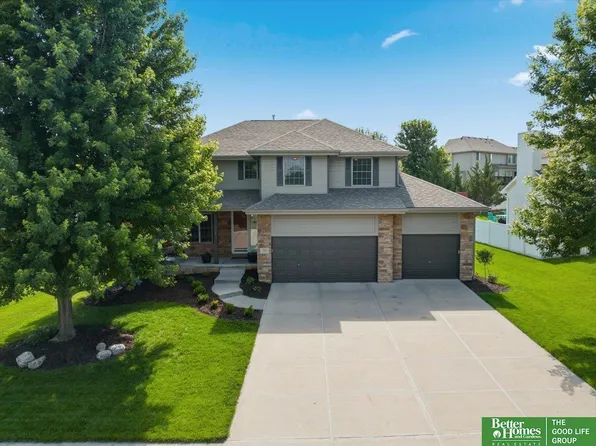12427 S 79th Ave, Papillion, NE 68046