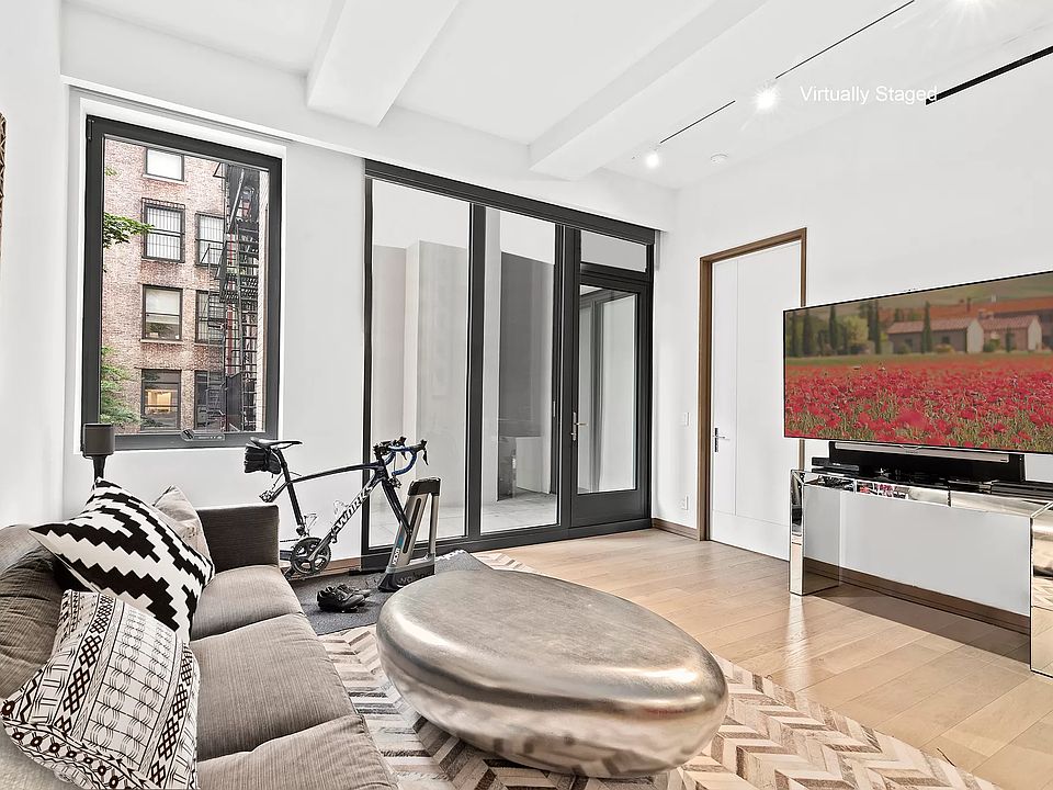 1st image of 90 Lexington Ave APT 3F