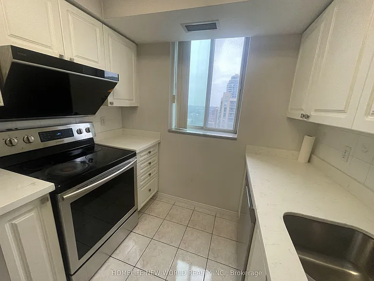 1 Pemberton Ave #2008 — Photo 16