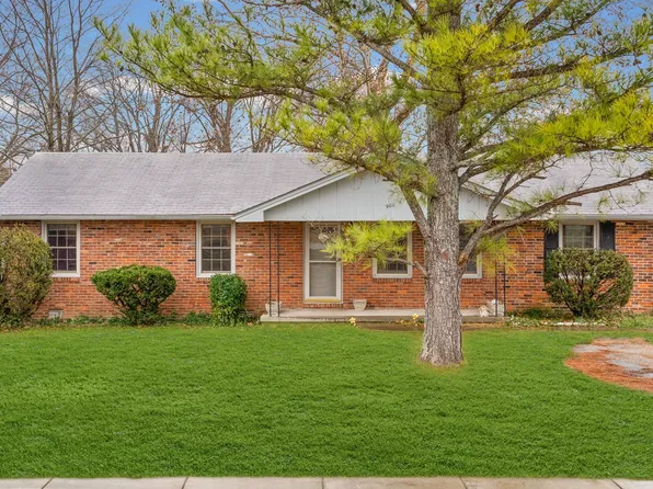 900 Pyle Ln, Hopkinsville, KY 42240