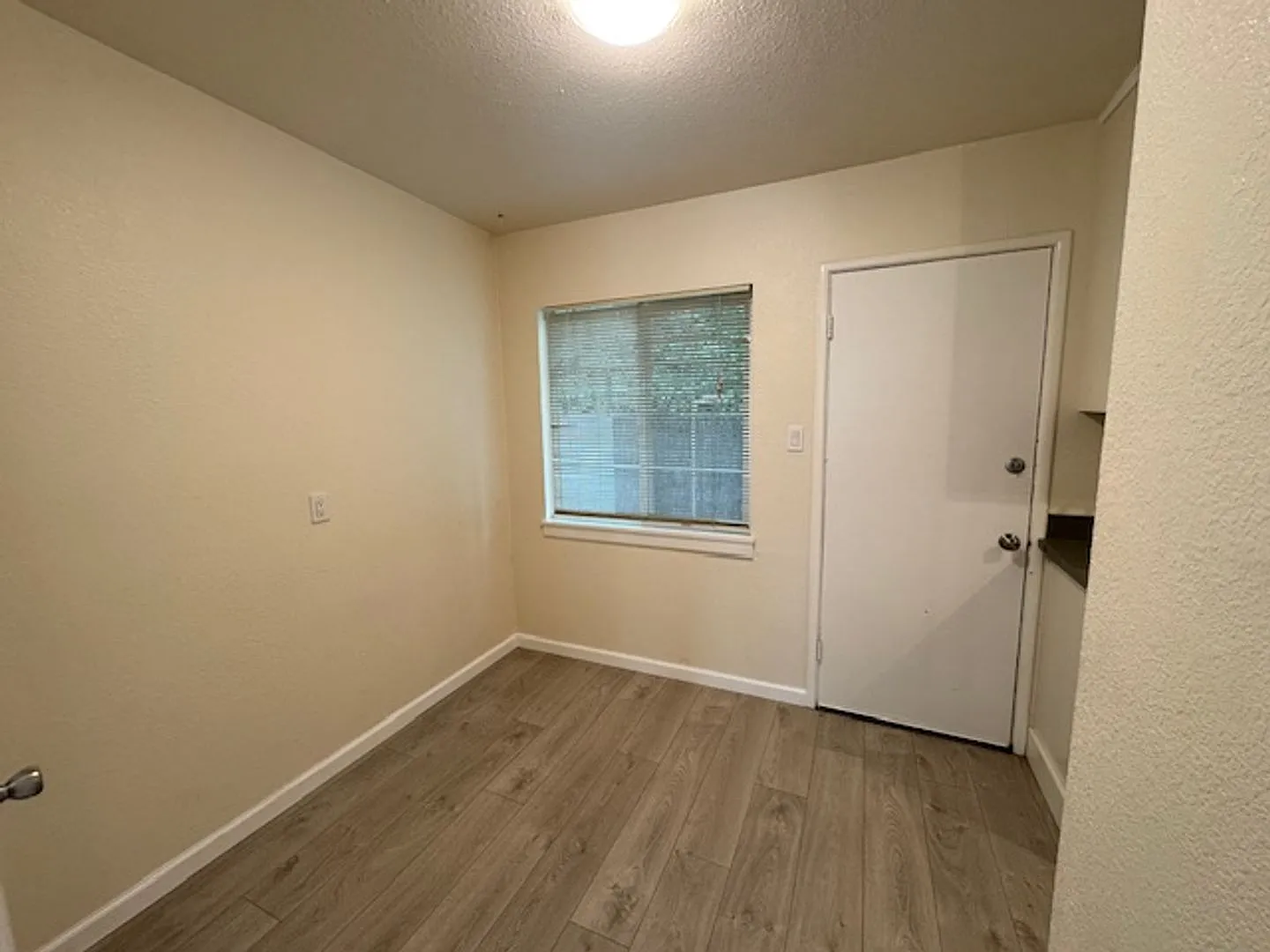 903 Sonoma Ave. — Photo 4